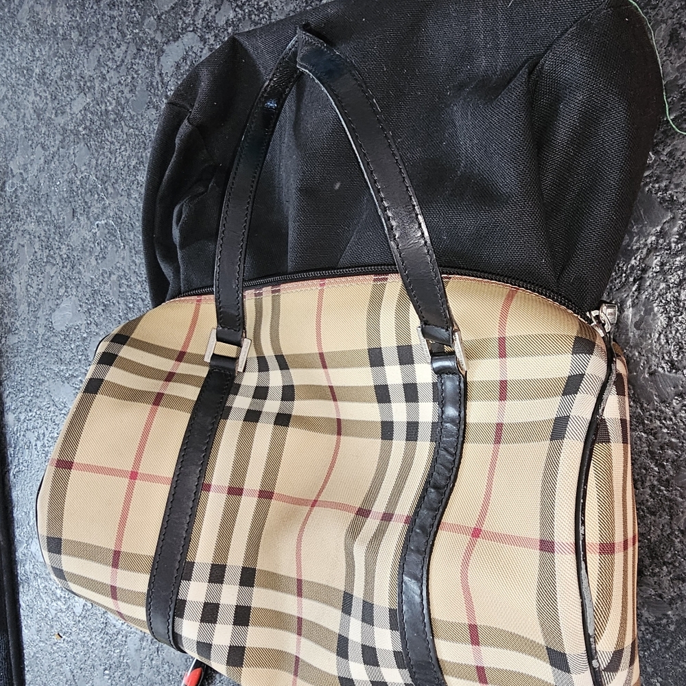 Burberry Novacheck - Picture 9 of 10